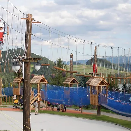 Zamajerz Nad Zalewem Holiday park Niedzica Zamek